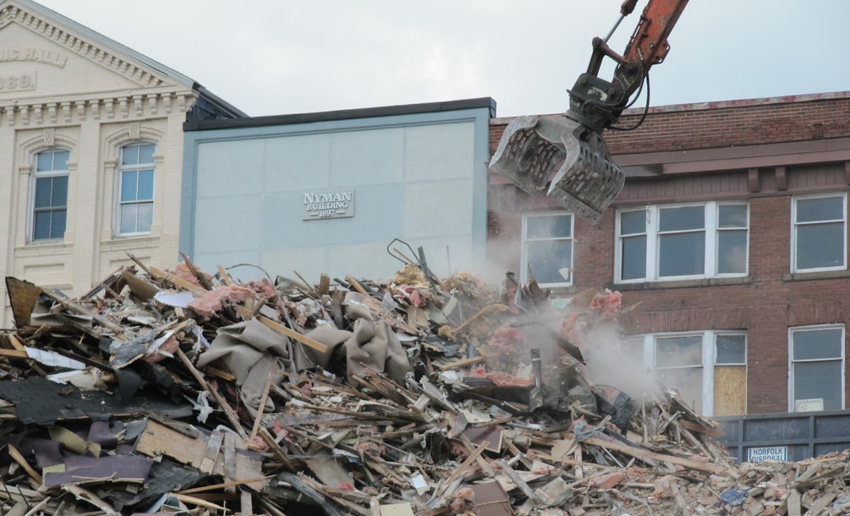 Building Demolition — J & G Demolition, Whitestone NY